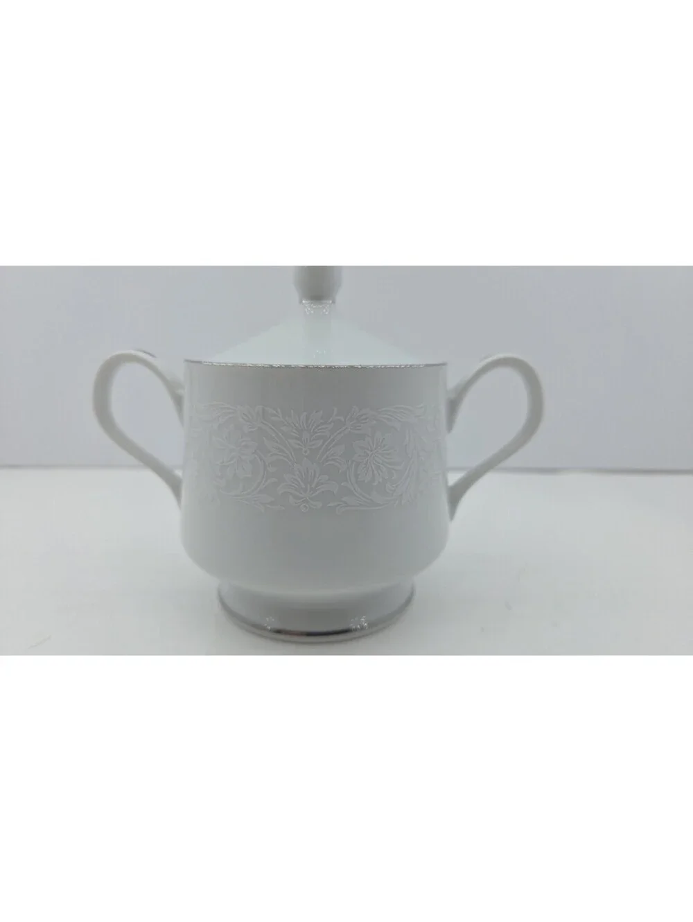 Grace Fine China Concerto Sugar Bowl With Lid Platinum Trim White Floral Vintage